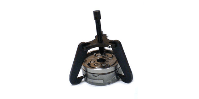 EXTRACTOR VOLANTE BAJAJ PULSAR 135 -DISCOVER 125ST- 150 ST - BOXER KS