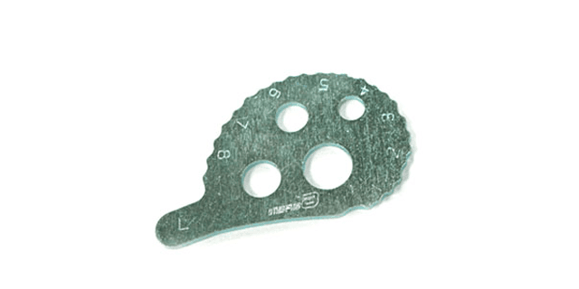 TENSOR CADENA XTZ125 IZQUIERDO