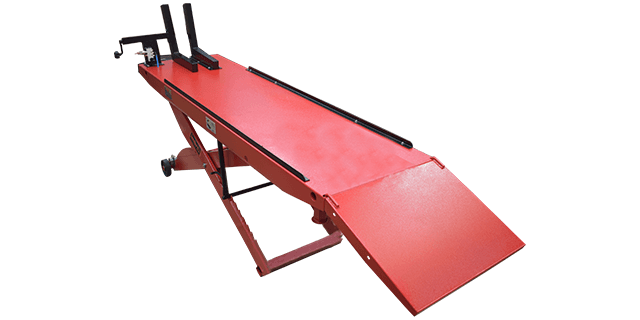 MESA ELEVADORA PARA MOTOS NEUMATICA ALTO Y BAJO CILINDRAJE ROJO/NEGRO